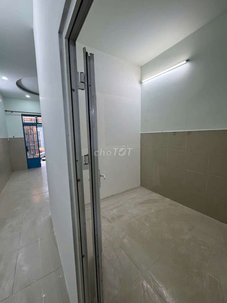 417 meters wide, 2 carway bedrooms near gxstones