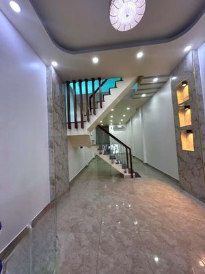 Rent a Tên Lửand street, 21 million across from aeon mall Bình Tân