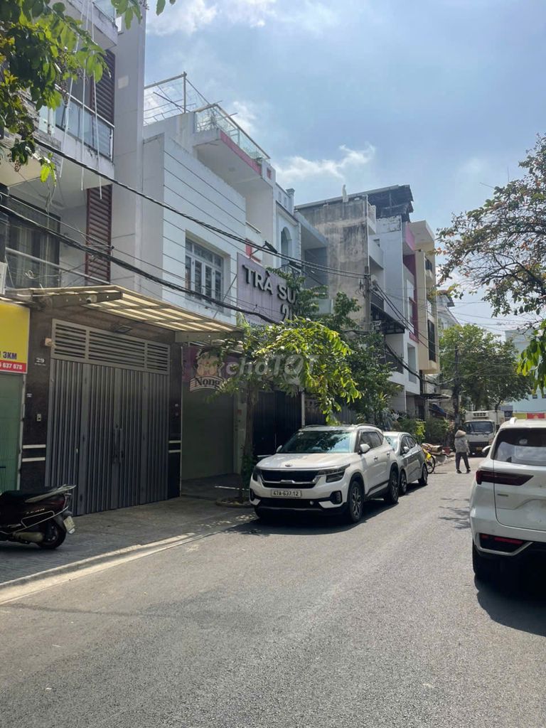 Rent a cash house in Vườn Lài, 8 x 30 meters, 2 floors, 35 million