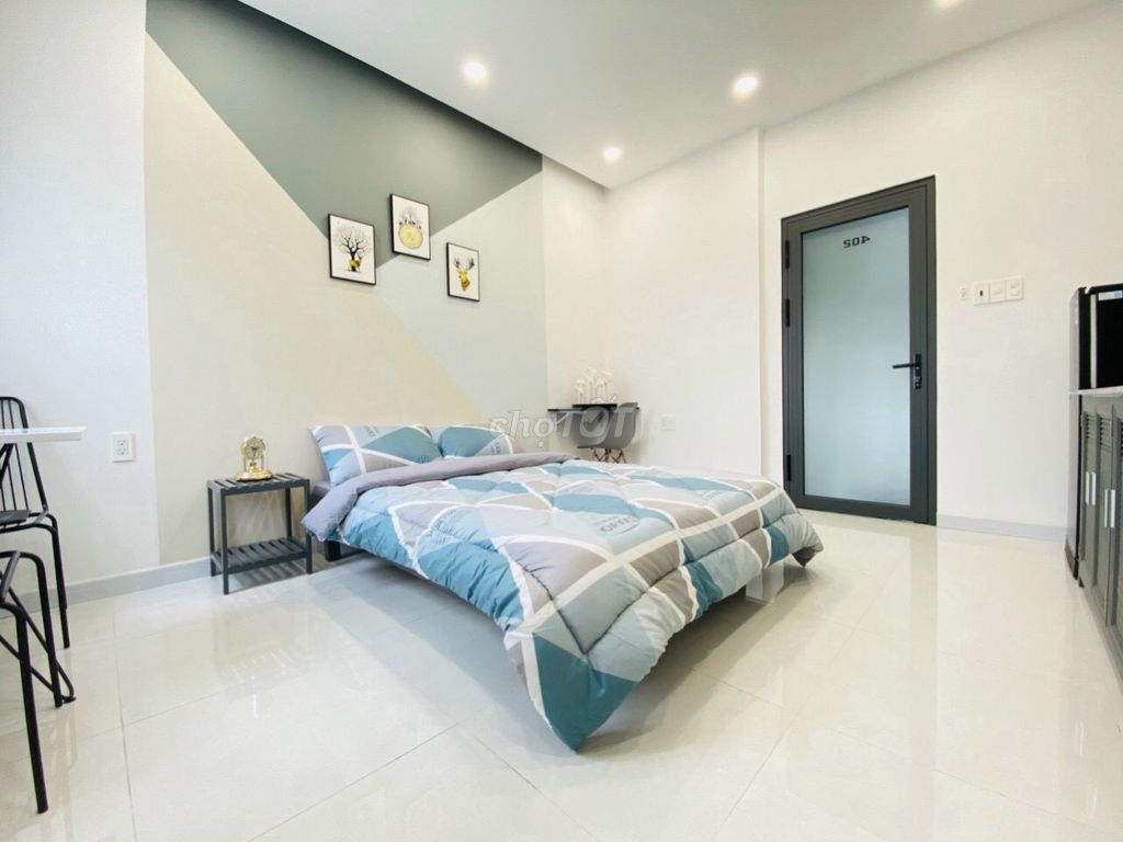 - Near CoopMart Huỳnh Tấn Phát District 7?