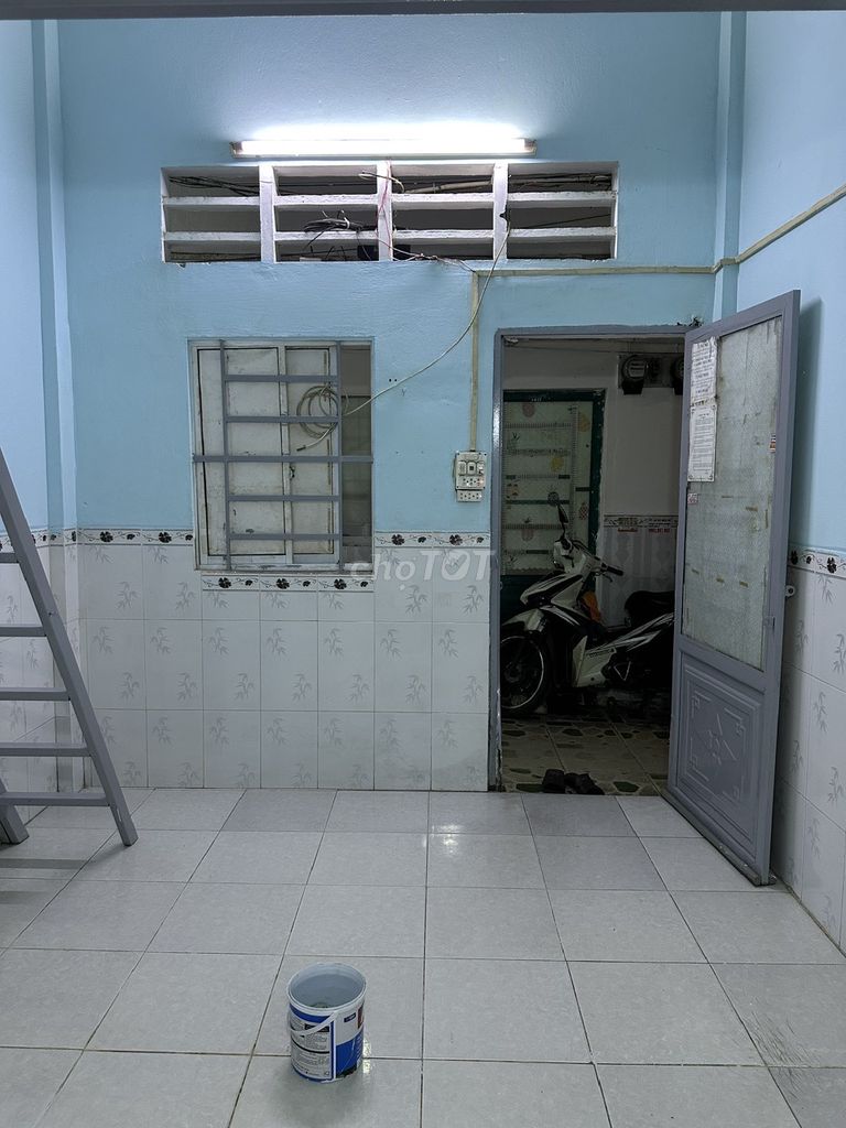The Room of the Dead, New, Clean, Peaceable