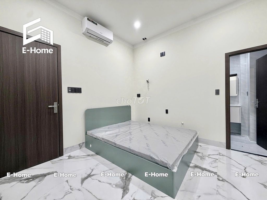 Two bedrooms are 100% full of elevators.