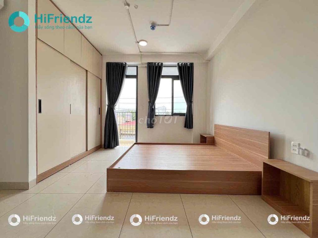 Open the new service apartment. 100 right out of the city.