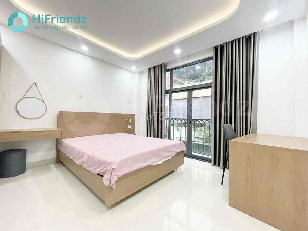 The 2 Studio Bancol is now, invert, near Wing Shing, full of furniture.