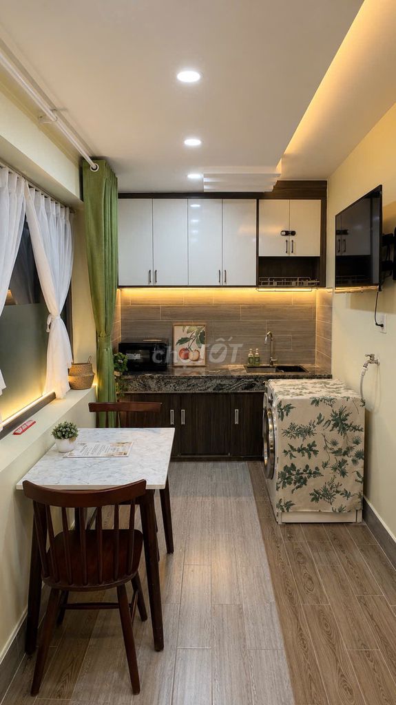Room one near Phan Dian.View Lankmar_Trancol!