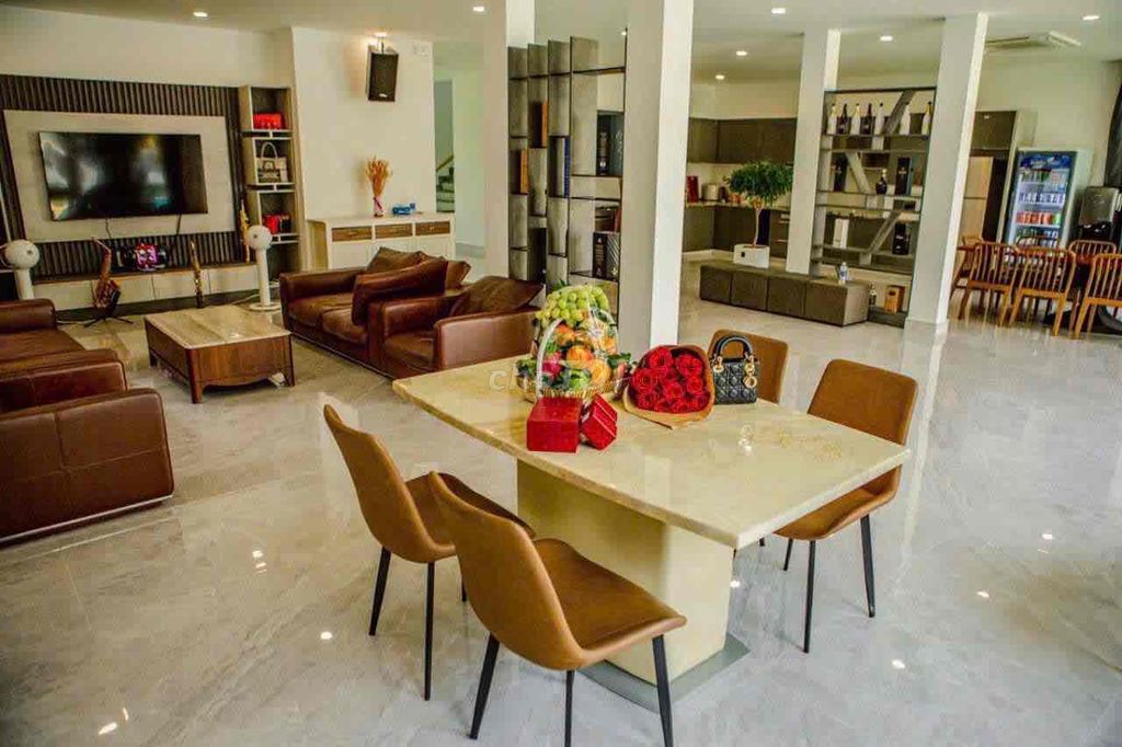 Rent a super Thảo Điền District 2 area using 1000 meters 2