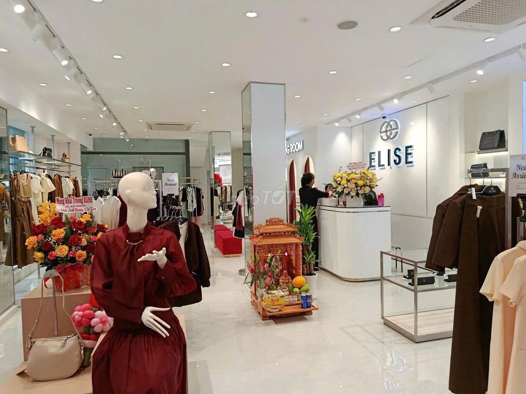 Rent cash 166–168 Nguyễn Trãi, District 5 – Horizontal 7.2 M – 150 million