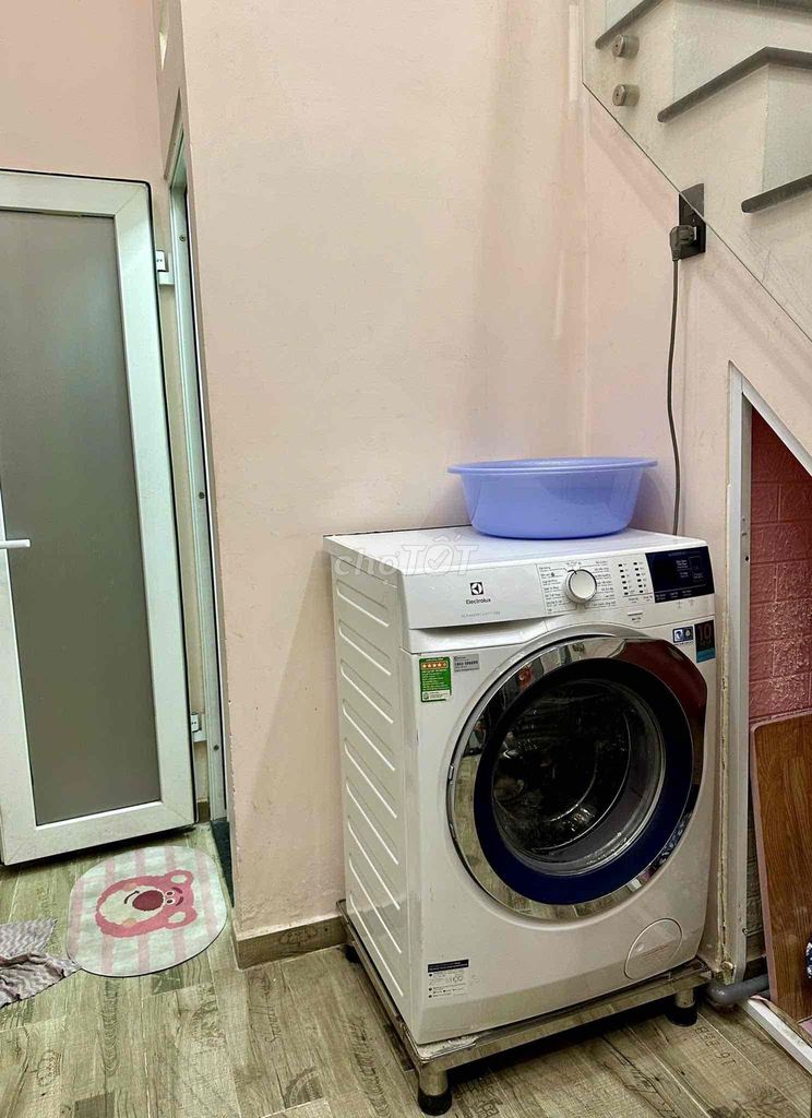 Rent Tân Định District 1 - 1 ground 2 floors, full interior