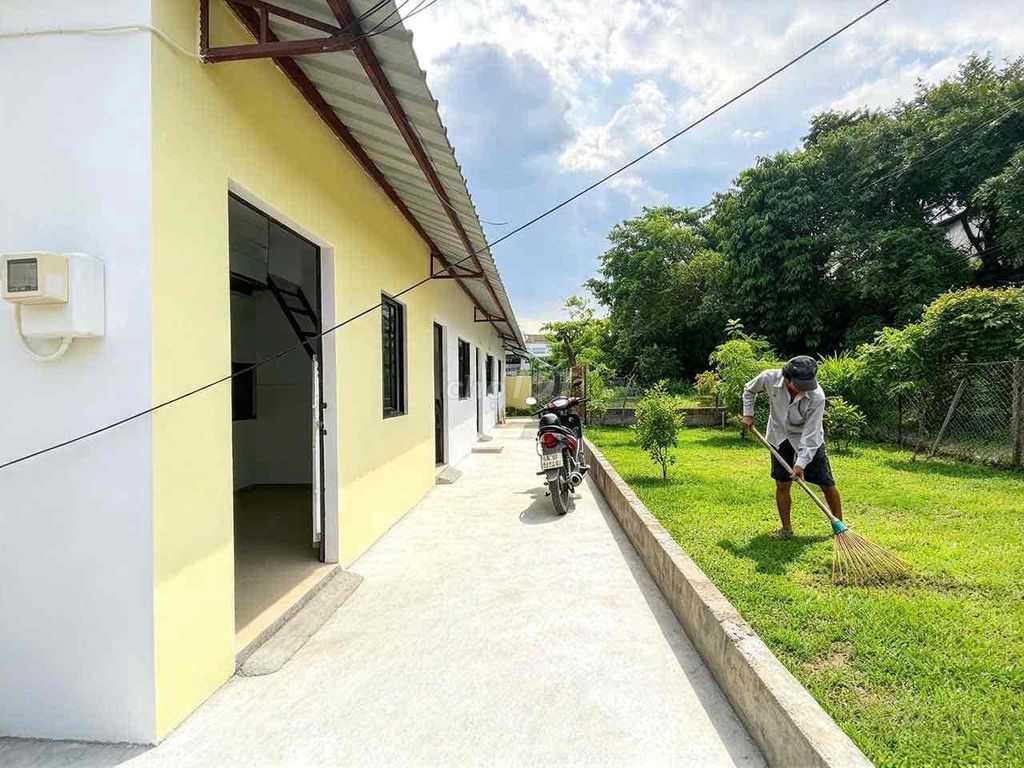 We'll rent the ground room right now. Nguyễn Oanh. Only 3 million.