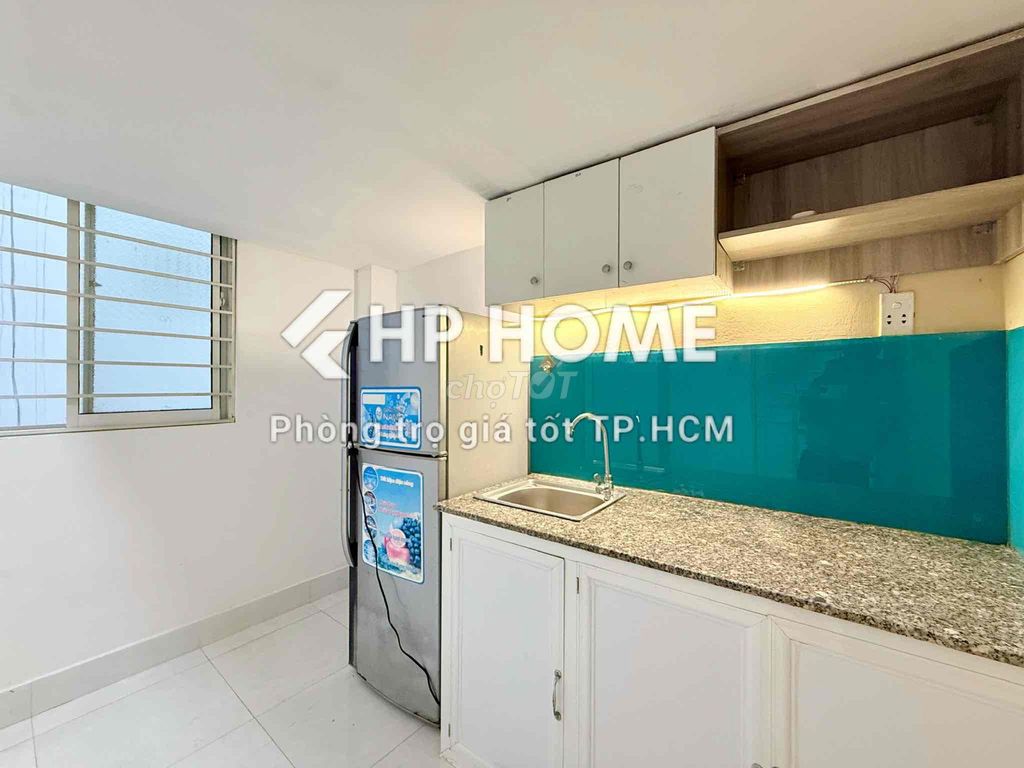 Rent apartment dv quell window elevator - paint style