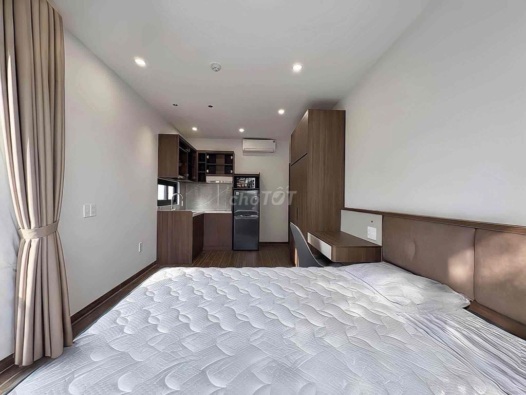Rent an apartment full of furniture right on Go to War School, Republic - 0703992