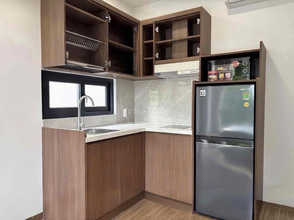 Rent an apartment full of furniture right on Go to War School, Republic - 0703992