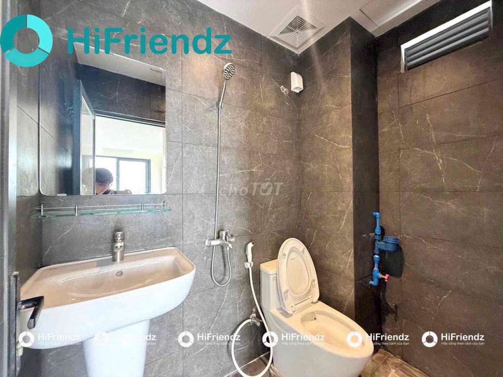 A DIVER full comfortable interior, private washing machine Tỉnh lộ 10, Bình Tân
