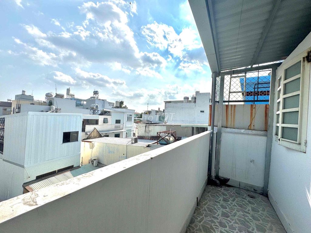 Renting studio bancol with air conditioning at Thống Nhất-7*16 Gò Vấp