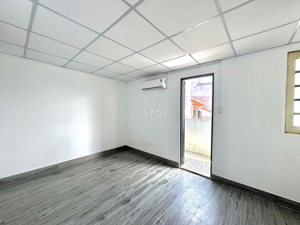 Renting studio bancol with air conditioning at Thống Nhất-7*16 Gò Vấp
