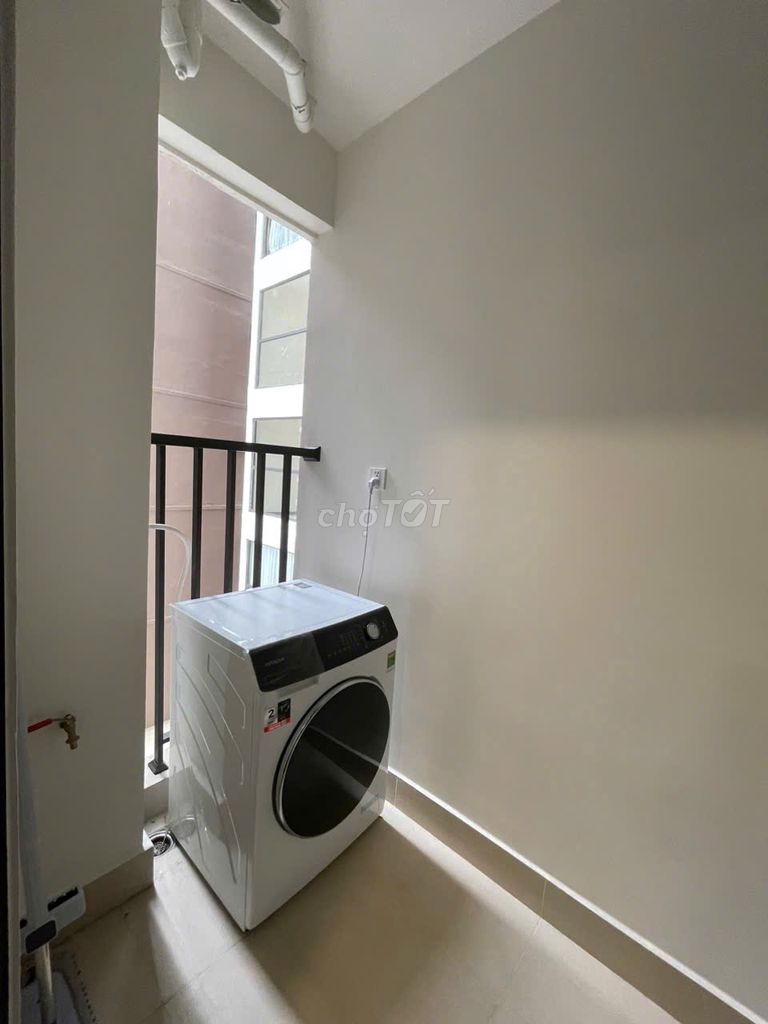The new Trường Chinh building is 100% available from 8 million.