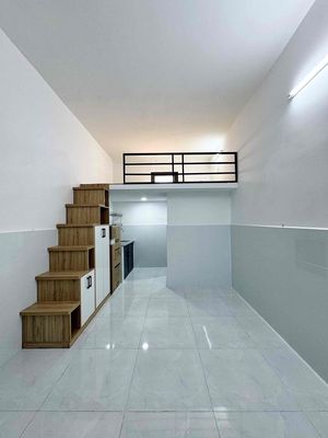 It's the owner who rents full open interiors right across the five-p-p-p.