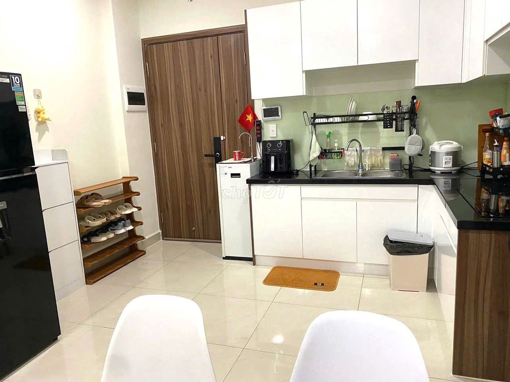 Reverside 90, Nguyễn Hữu Cảnh, Bt: 2 p sleep, full interior, 13 million