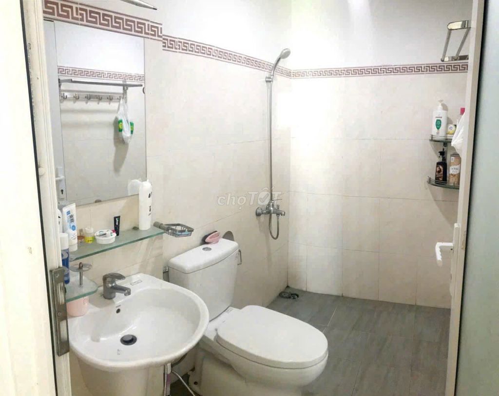 Reverside 90, Nguyễn Hữu Cảnh, Bt: 2 p sleep, full interior, 13 million