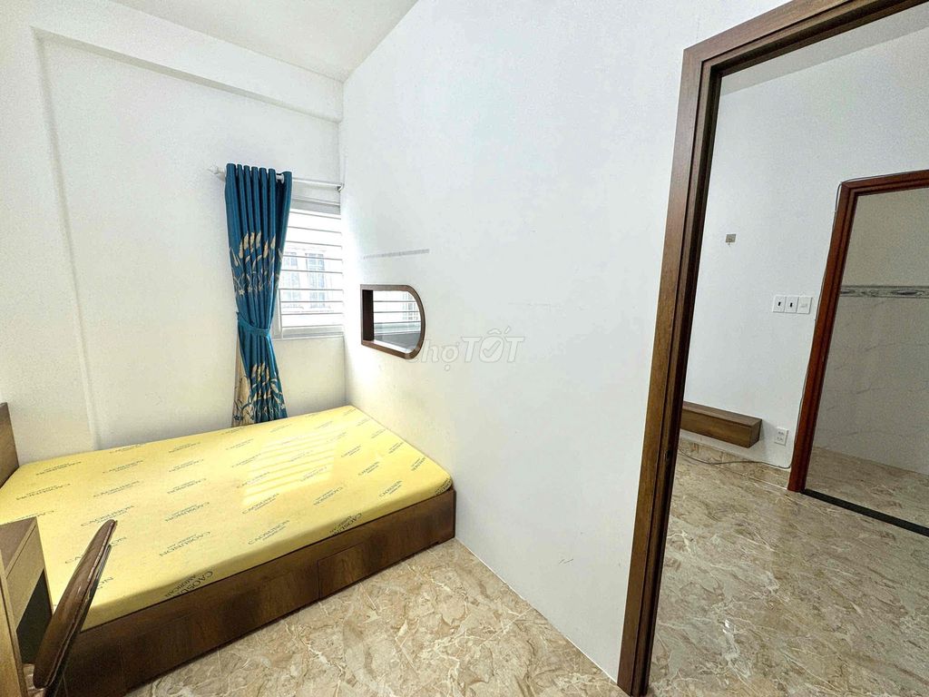 Bình Thạnh Hotels are high-security, clean.