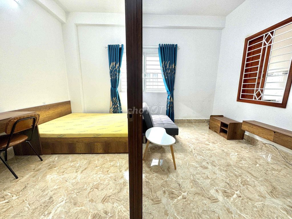 Bình Thạnh Hotels are high-security, clean.