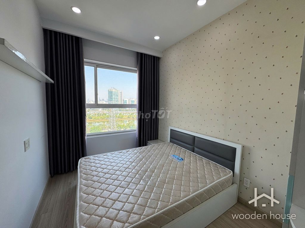 Scenic Valley 2 bedroom 1 .5 million