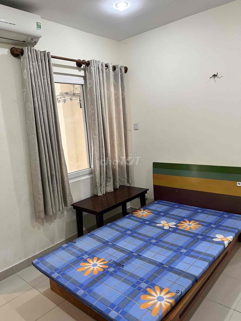 Rent a two-room apartment. Two toilets.