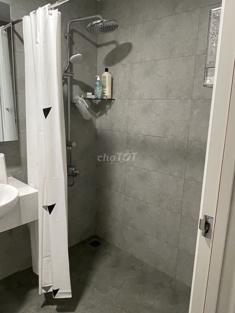 Rent a new apartment 100% unused.