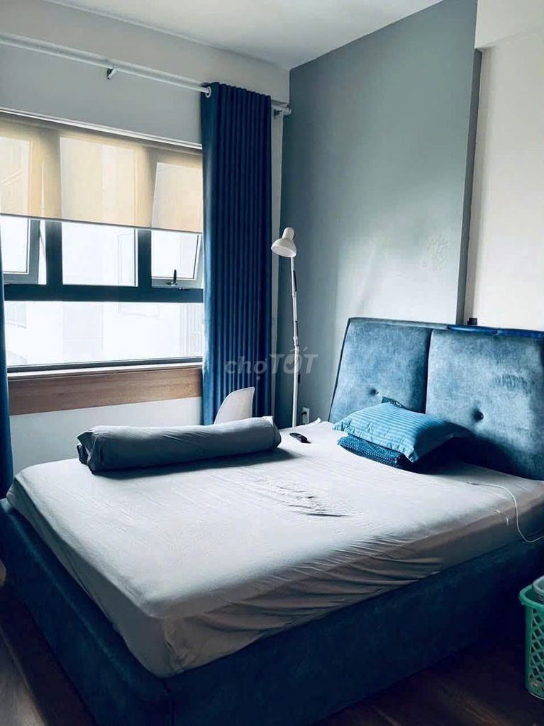 Rent Opal SaiGon Pearl 76 meters of furniture 2 bedrooms that cost 19.5 million a month.