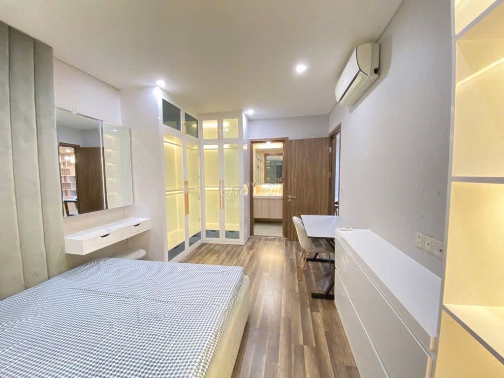 Rent two bedrooms plus 107 mm2 dollars centrosa full view interior