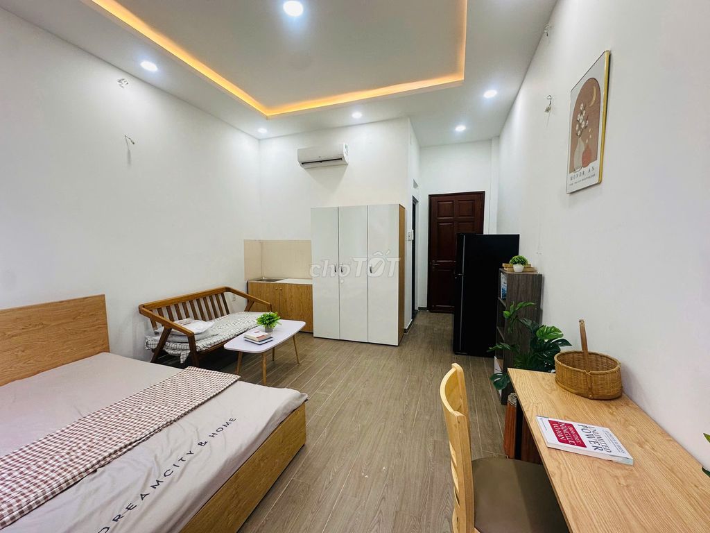 Opens the studio apartment 30 M2 balcony comfortable near Phạm Văn Bạch