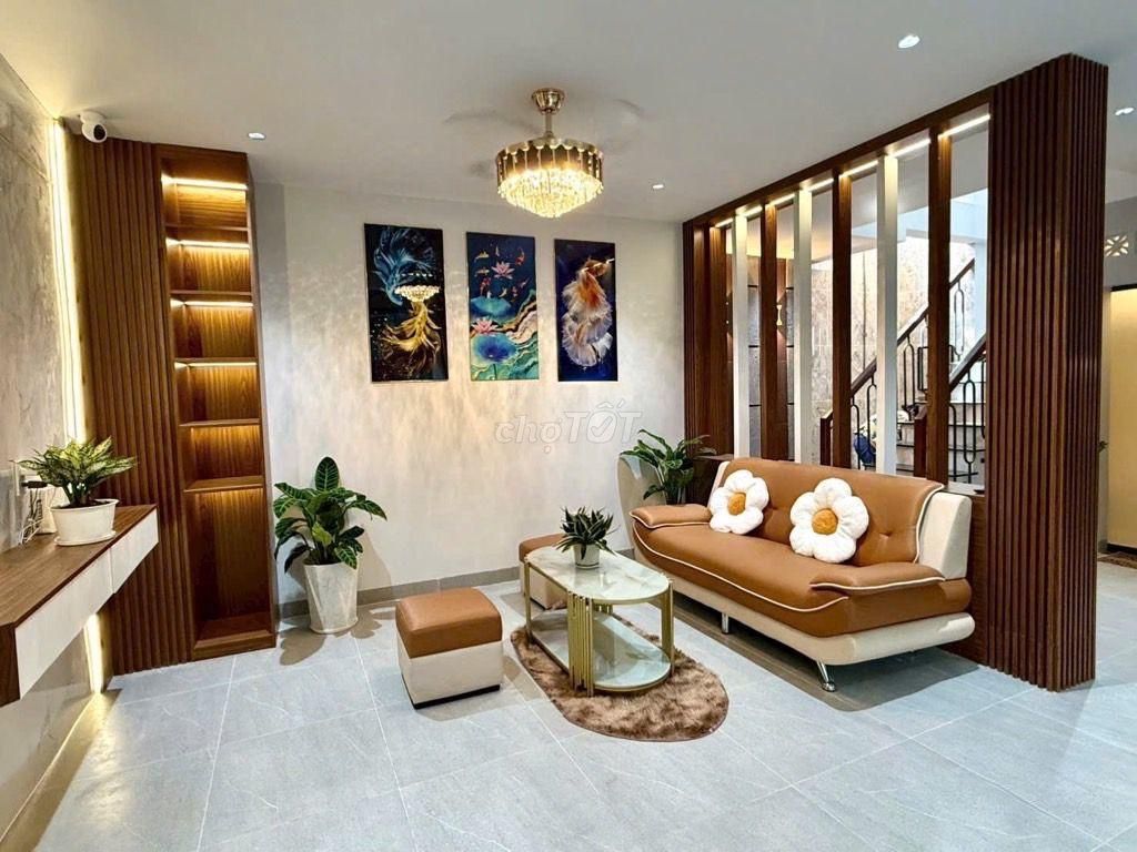 Rent Sunrise Riverside 71m2 bedrooms at 12 million a month.
