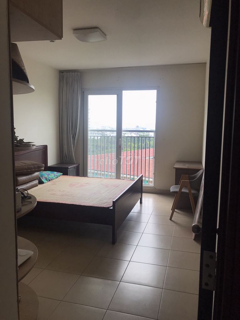 Rent Thủ Thiêm Xanh apartment 3 bedrooms, 120 meters2, full interior, 13 million a month.