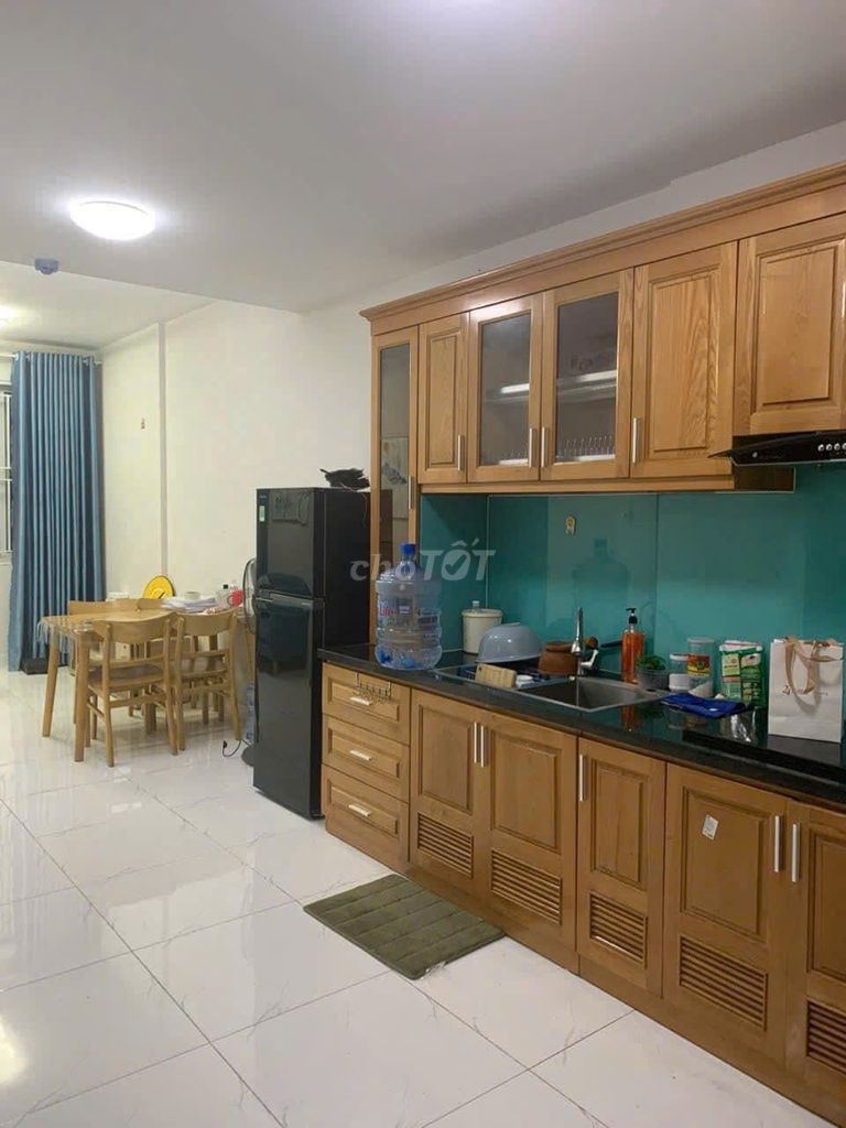 Nguyễn Siêu building, District 1: 65 m2, 2 p sleeping, with interior, 13 million