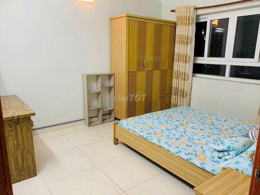 Nguyễn Siêu building, District 1: 65 m2, 2 p sleeping, with interior, 13 million