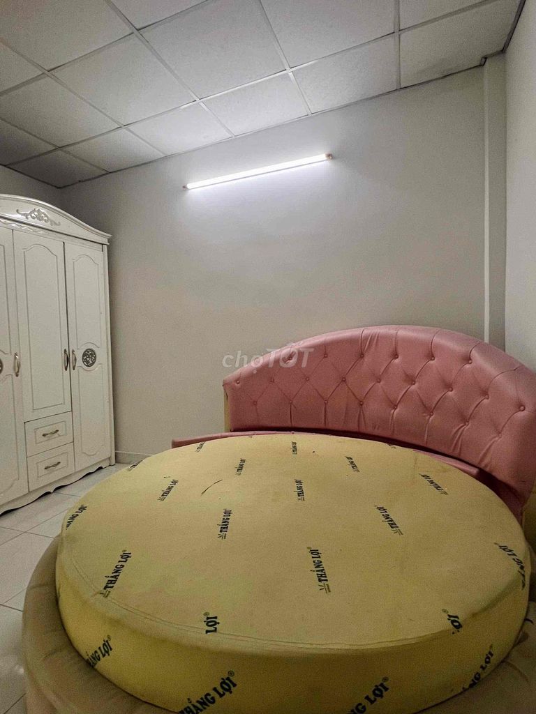 Rent for 4/10,5 meters 2/4 m/h interlocking rooms 234-two bedrooms 4 M/h