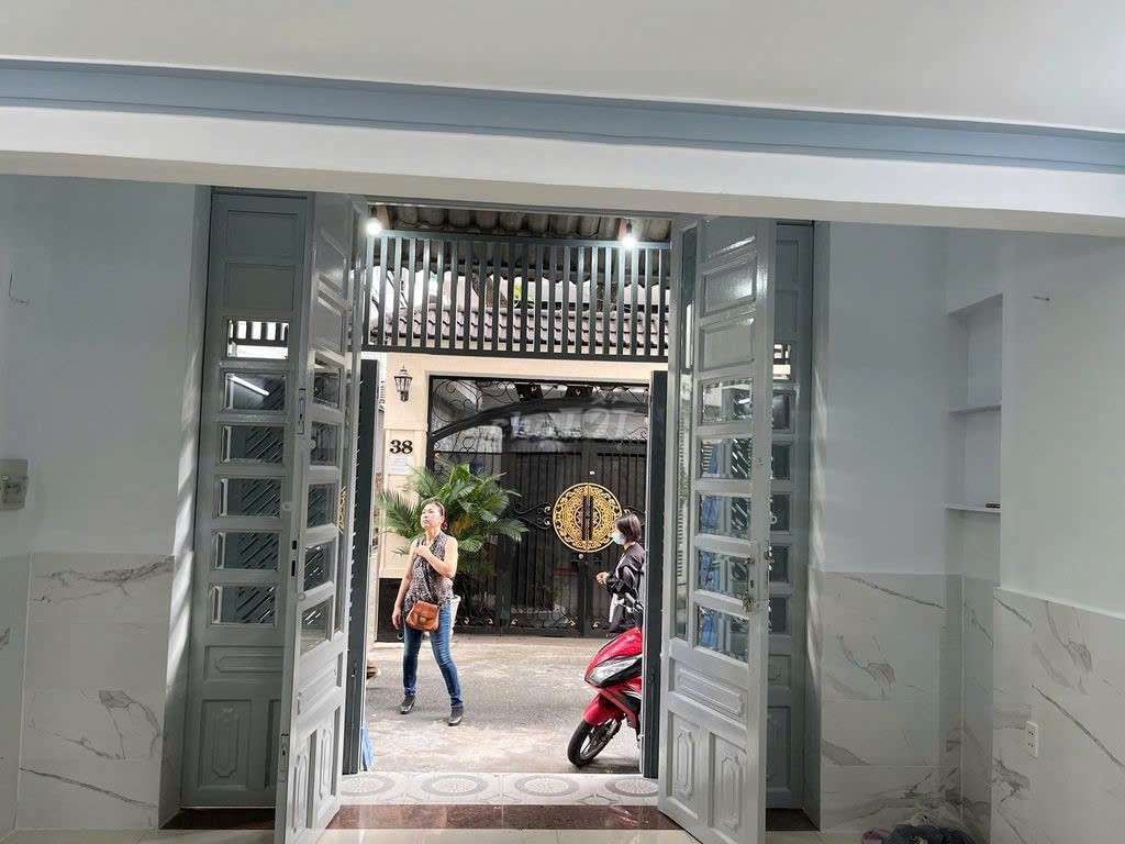 Nguyễn Đình Khơi 4 bedrooms