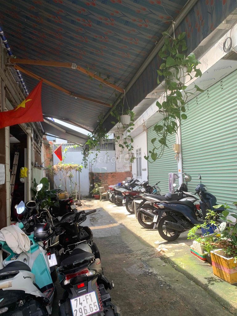 Rent 4 x 14 meters, 1 bedroom, 2 bedrooms, S.T.E.L.D., District 12