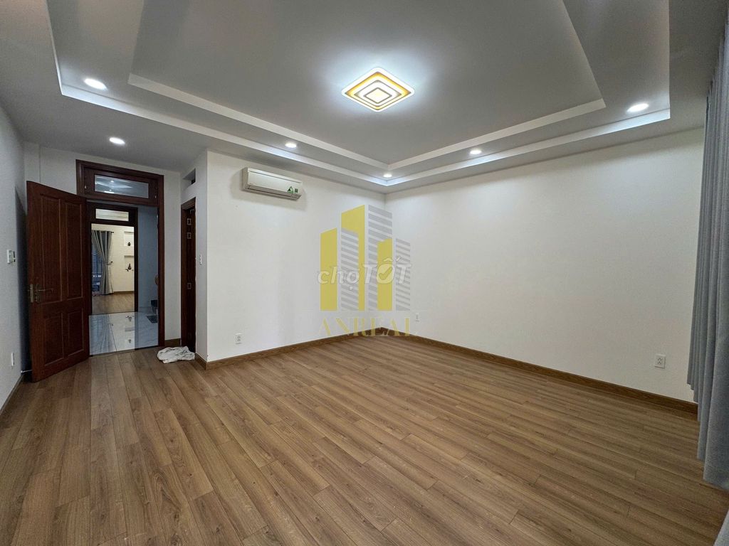 Rent a two-story office worker at 26 million.