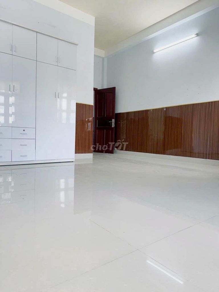 Rent a three-story apartment, low-priced Dương Thị Mười Q.12.