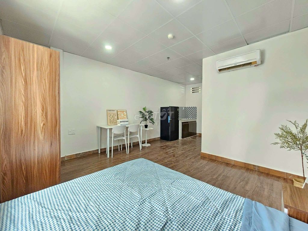 Your room is not close to the beauty bridge.