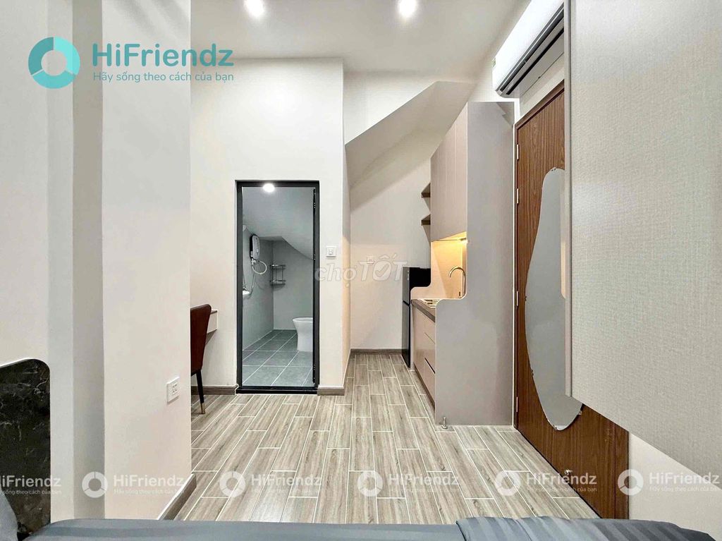 The new home studio is full of high-level unspoiled furniture at the corner of the bedroom.
