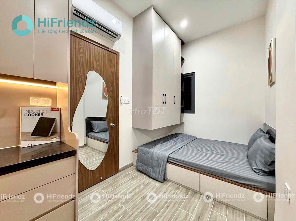 The new home studio is full of high-level unspoiled furniture at the corner of the bedroom.