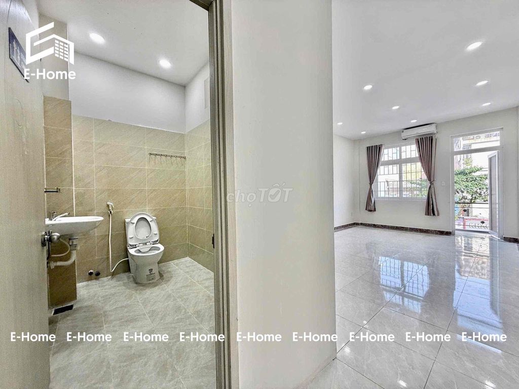 Only the new Hoàng Hoa Thám cash project.