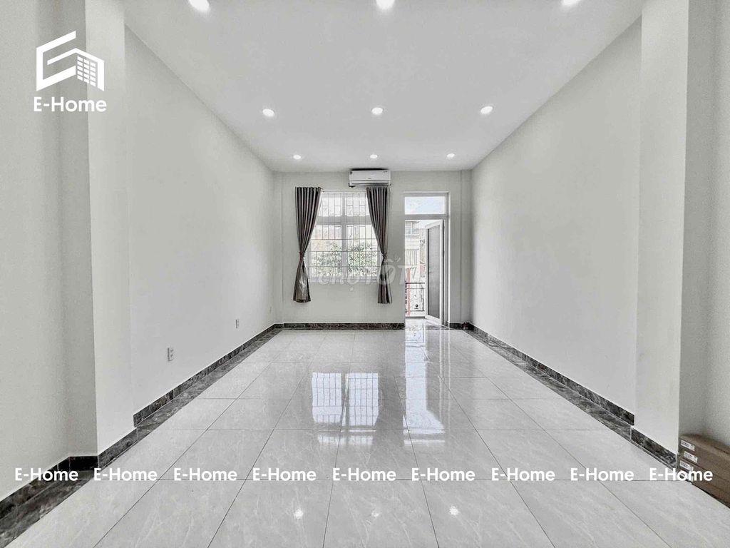 Only the new Hoàng Hoa Thám cash project.