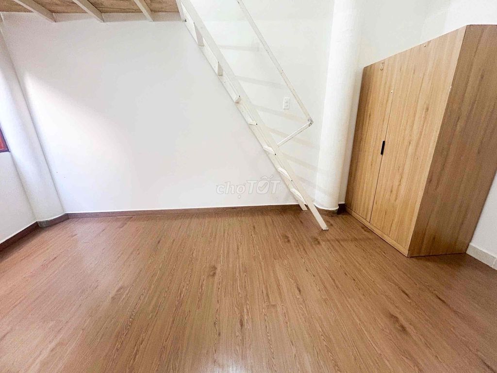 super-M2-Size ground deck room_Thăng Long