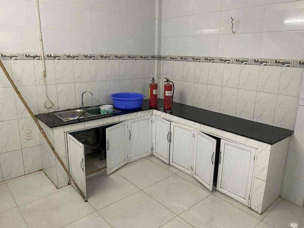 District 11 Peace 2 bedroom 2/2 toilets 4.5 million