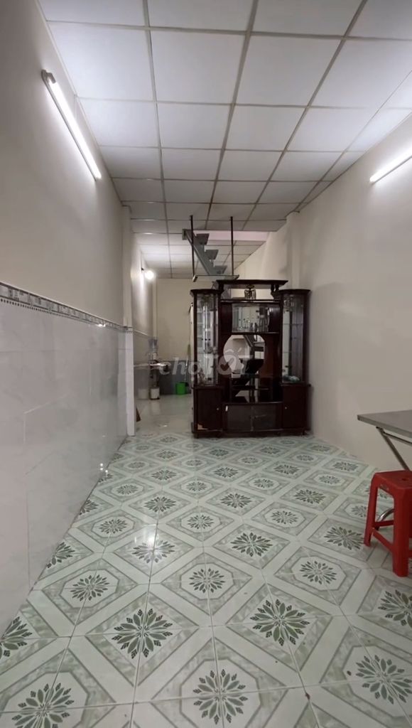 Rent the entire alley 687 Lạc Long Quân, 187 10, Q. Tân Bình