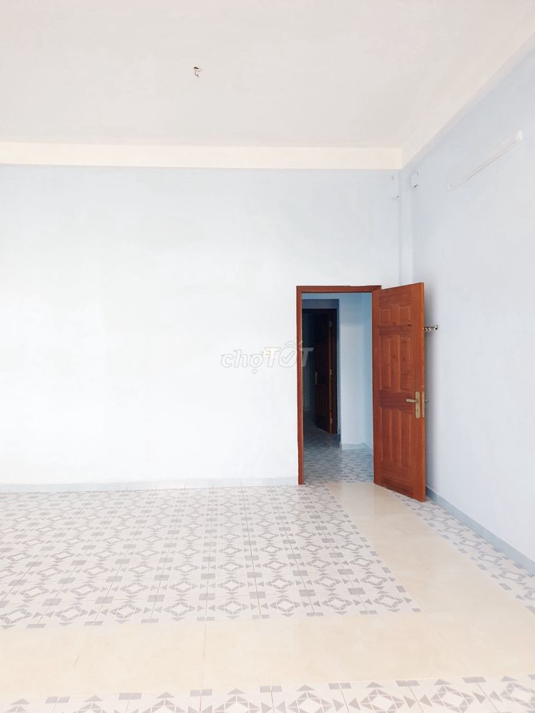 Rent the original house, Bắc Hải Front. Free business.