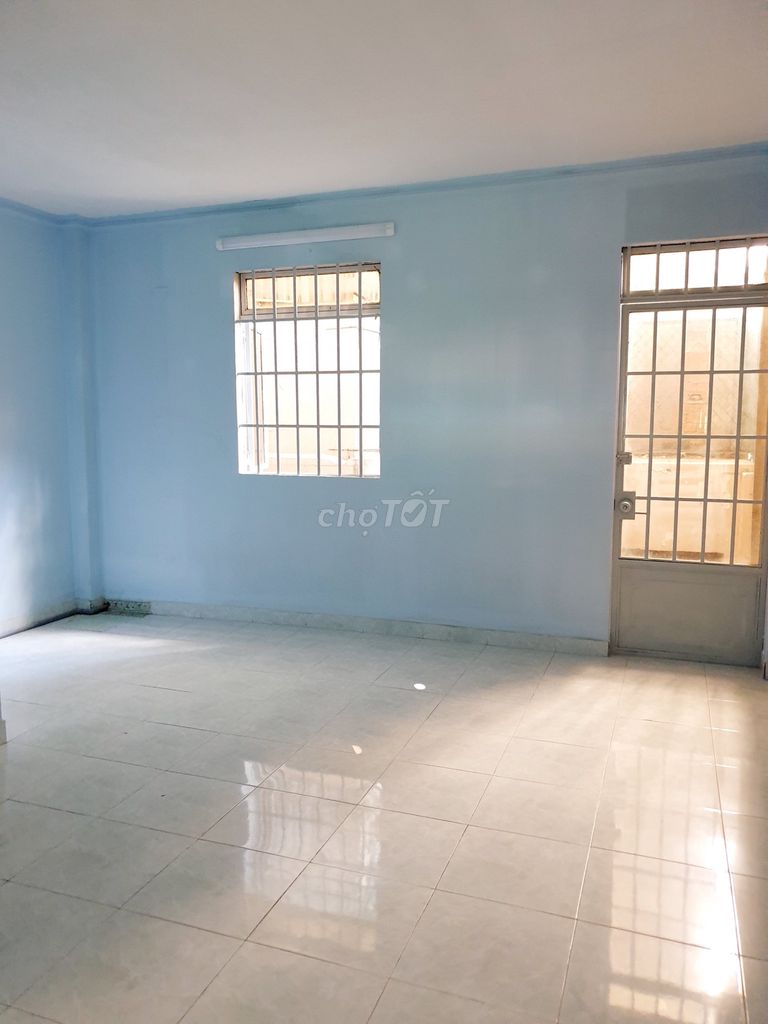 Rent the original house, Bắc Hải Front. Free business.